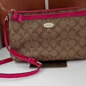 Coach Tan and Pink Crossbody Bag With Removable Pouch*NWOT*